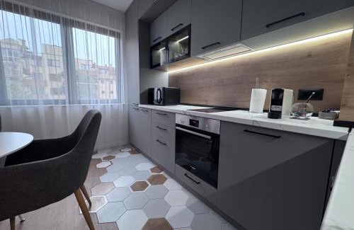 Odesos Apartment | Desire Luxury Apartment with private garage