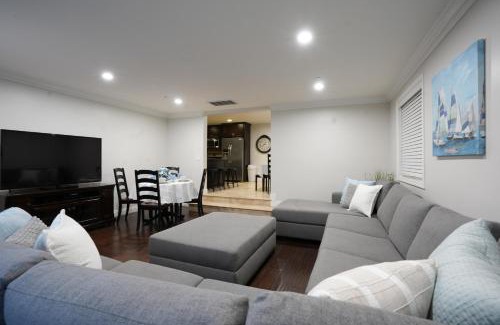 Hermosa Village House | Destination #06