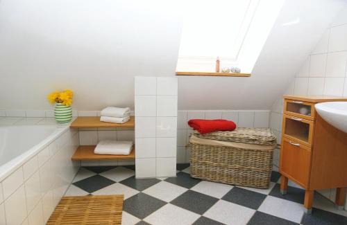 Kopperby House | Det gule Hus