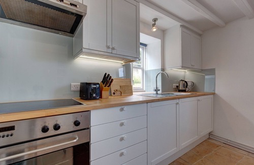 Salthouse Cottage | Detached 1-bed cottage overlooking the salt marshes