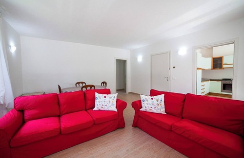 Verbania House | Detached 5½-room house with large garden and beautiful lake view