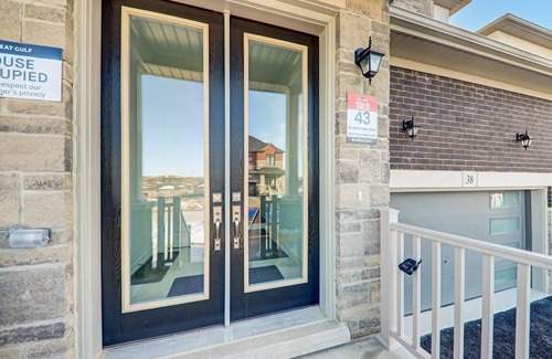 Barrie House | Detached Brand New Modern Home In South Barrie with H+ME Technology