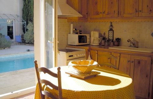 St.-Remy-de-Provence House | Detached house classified 3* with garden and swimming pool, ideally located.