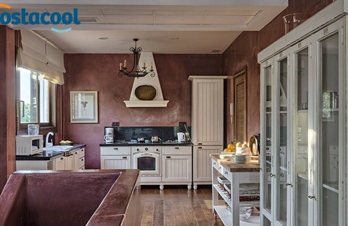 Benalup-Casas Vieja Villa | Detached luxury villa with private pool on golf course