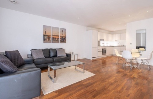 Greenwich West Apartment | Deuces2lets - 3Bed in Greenwich