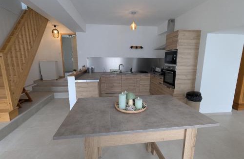Boulay-les-Barres House | Deux gîtes charmants près d'Orléans avec jardin et parking privatif - FR-1-590-577