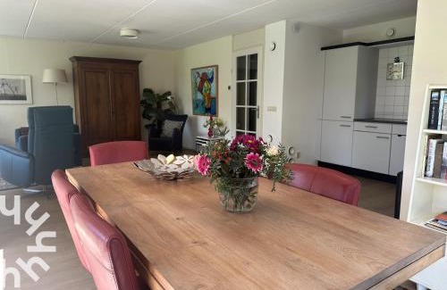 Havelte House | DG1813 Beautiful holiday home for 5 persons at golf course in Havelte