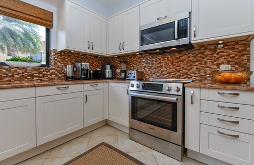 Malmok Villa | Diamante 166-Luxury Private Home-Private Pool @ Gold Coast