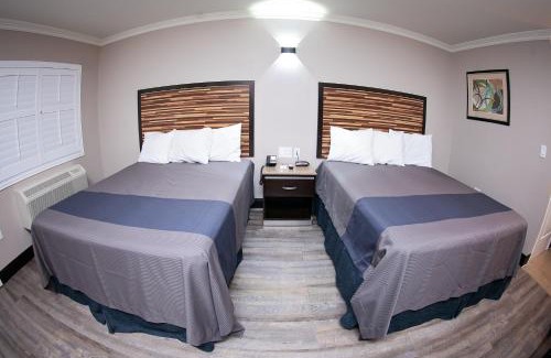 Bell Hotel | Diamond Bell Inn & Suites