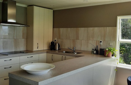 Diamond Harbour House | Diamond Harbour Hideaway