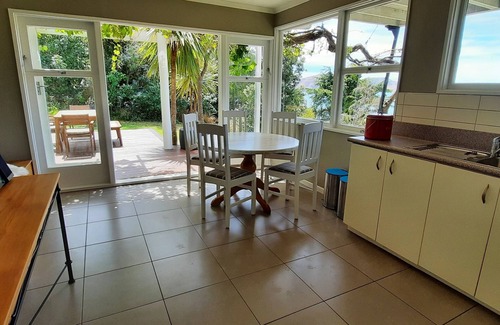 Diamond Harbour House | Diamond Harbour Hideaway Flat - a 3 bedroom home with spectacular views