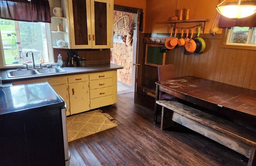 North Battleford Cabin | Diamond Hill Resort