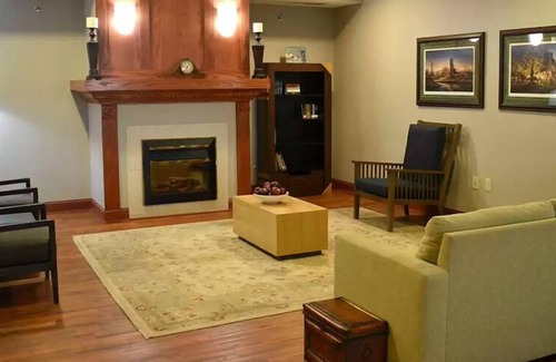 Northwood Hotel | Diamond Jo Worth Casino Hotel