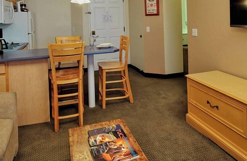 Palo Verde Villa | Diamond Resorts Varsity Clubs of America - Tucson - Studio