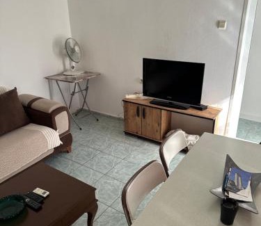 Camlık Mahallesi Apartment | * DiDiM BEYAZ *