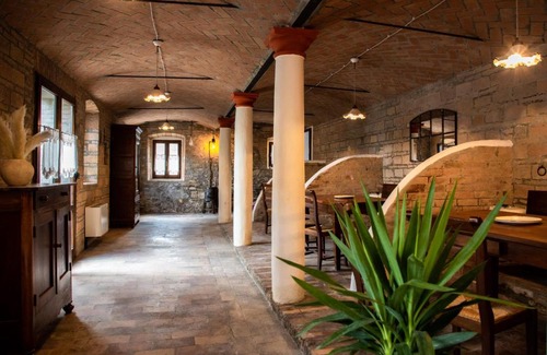Canossa Bed & Breakfast | Dimidium