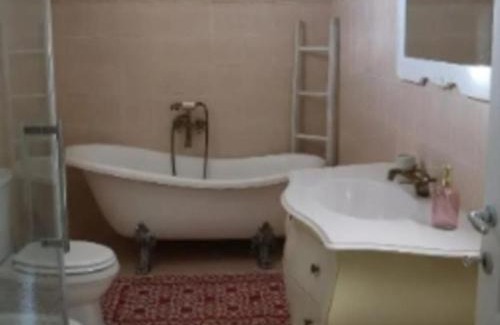 Rivanazzano Bed & Breakfast | Dimora della corte