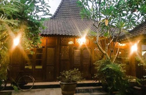 Negara House | Din House Negara Classic Homestay