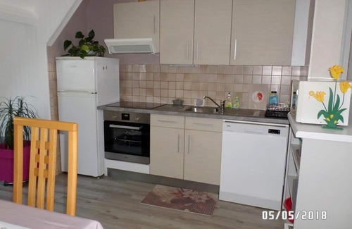 Dinard Apartment | Dinard apartment within walking distance, L'écluse beach, shops, casino, transport