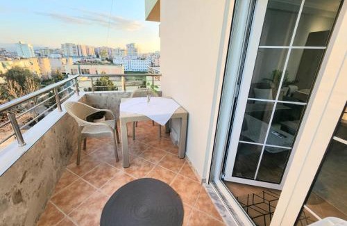 Mbrostar-Urë Apartment | Dior Apartment