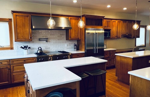 Brookfield House | Direct Lakefront Home on Lake Lillinonah with Elevator Access