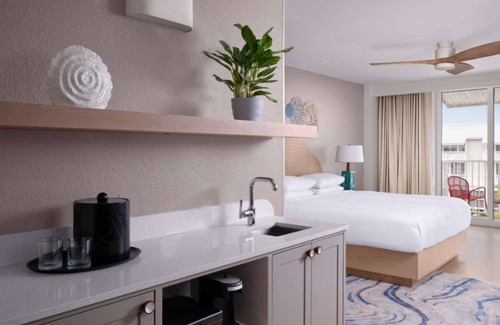 Stuart Hotel | Direct Ocean Views | Golf. Outdoor Pool. Gym.