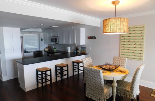 New Smyrna Beach Condo | Direct Oceanfront Condo in Exclusive Gated Complex 2/2 - Sleeps 6