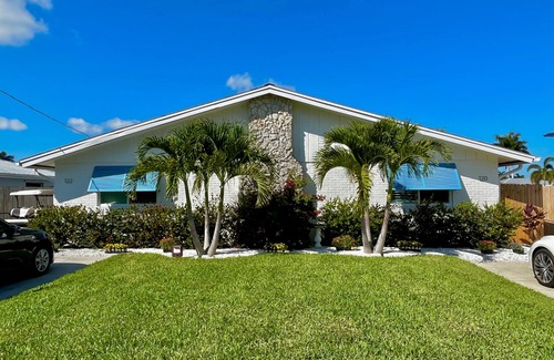 Isles of Capri Condo | Direct water access with boat lift, 5 min to ocean. Cozy Cottage!