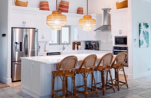 Jimmy Hill Villa | Directly on the beach with newly installed generator and heated pool!