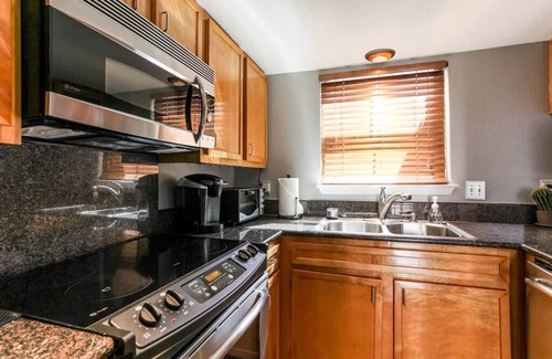 Waller Creek District Condo | Director’s Suite 4 Bedrooms