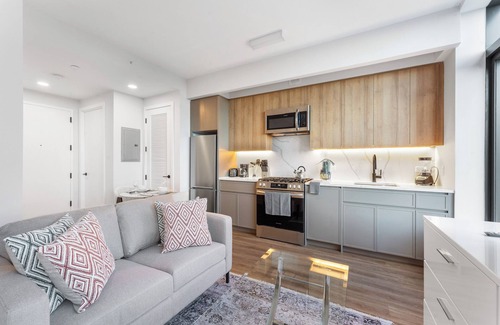 Bath Beach Apartment | Discover Brooklyn: Where Comfort Meets City Vibes