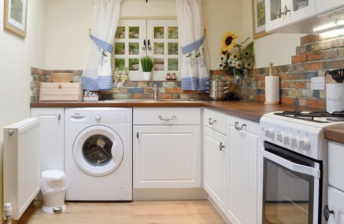 Littleport Cottage | Discover Cambridgeshire from this superb holiday lodge.