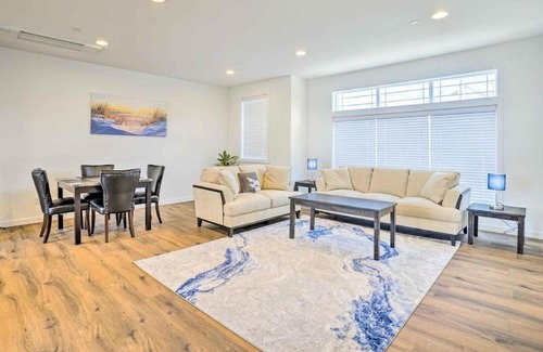Monroe Villa | Discover the wonders of Monroe WA, Brand New Luxury, Private Yard & Mtn Views!
