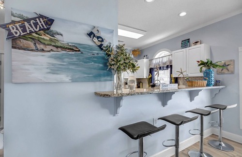 Central Myrtle Beach Condo | "Discover Ultimate Relaxation at Magnolia Place, Myrtlewood Golf!"