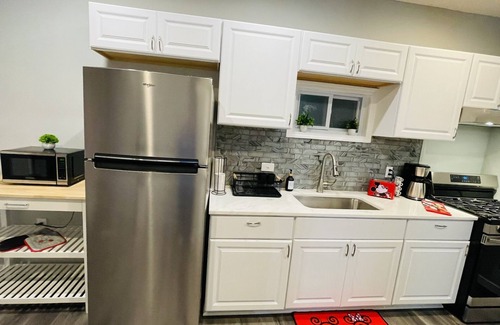 Cleveland House | Disney House WEST Cleveland & GameRoom