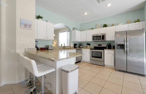 Windsor Hills Villa | Disney Resort Home, Waterpark, pool/spa, FREE Heat