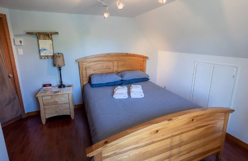 Saint Jean Port Joli Hotel | Distinctive 5-room inn, located a few steps from the river to discover the multi
