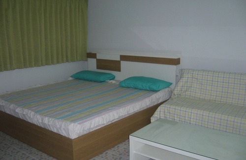 Ban Mai Hotel | DMK Donmueang Airport Guesthouse