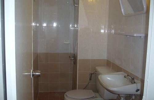 Ban Mai Hotel | DMK Donmueang Airport Guesthouse