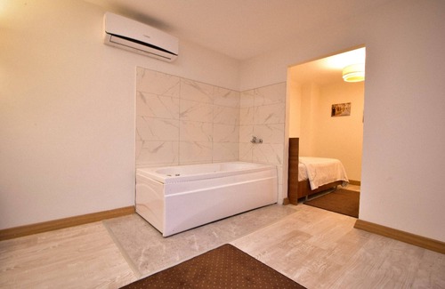 Sancaktepe Hotel | DMR GRAND FAMILY HOTEL SANCAKTEPE