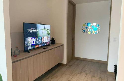 Zona 15 Apartment | DN2A-Great location with patio and pool