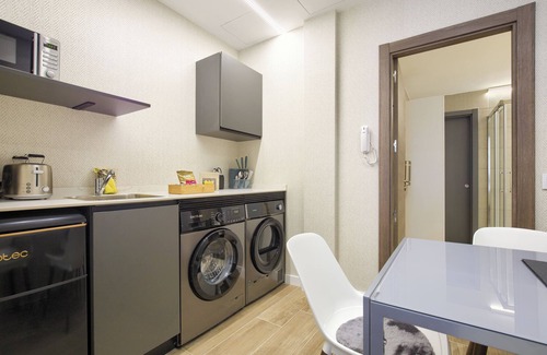 San Isidro House | Dobo Madrid Río