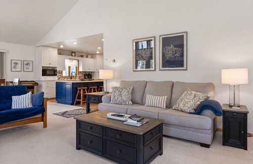 Fish Creek House | Dog Friendly home in Fish Creek-private lot