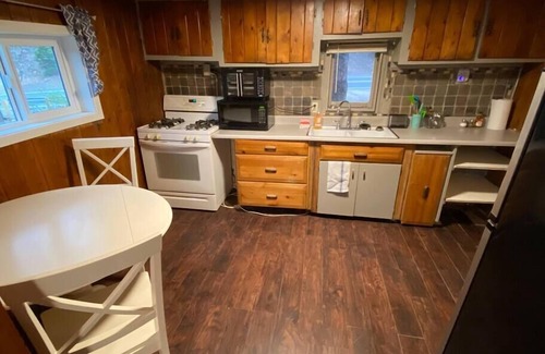 Coal Creek Canyon Cabin | Dog-friendly Lewis & Clark Cabin on Coal Creek - Boulder/Golden