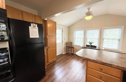 South Rehoboth Cottage | Dog-Friendly Rehoboth Beach Cottage—1.5 Blocks to Beach & Boardwalk!