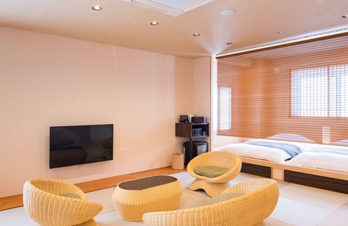 Dogo Hot Spring House | Dogo Onsen Yachiyo