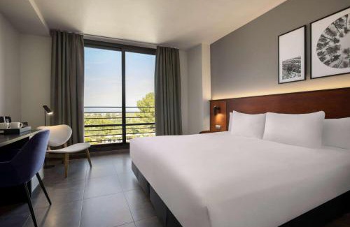Sant Esteve Sesrovires Hotel | Dolce by Wyndham Barcelona Resort