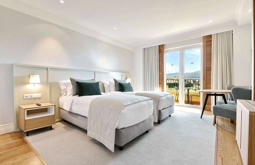 Cadriceira Hotel | Dolce by Wyndham CampoReal Lisboa