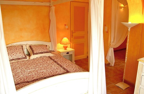 Mondragon House | Dolce Vita