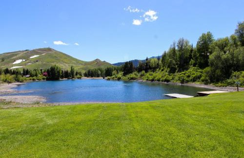 Elkhorn House | Dollar Meadows 1388
